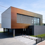 Dabīgā bazalta plāksne ROCKWOOL ROCKPANEL CHAMELEON 8x1200x2500mm Red-Gold-Purple B-s2,d0