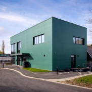 Dabīgā bazalta plāksne ROCKWOOL ROCKPANEL DURABLE SPECIAL Durable Special RAL190 40 15 8x1200x3050mm B-s2,d0,3.66m2/loksne