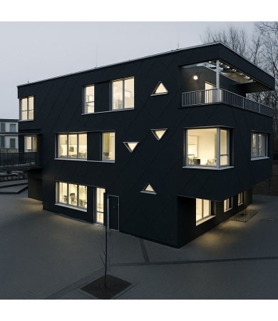 Šķiedrcementa plāksne ETERNIT EQUITONE NATURA 8x1280x3130mm Nekalibrēta 3.875m2/gab.