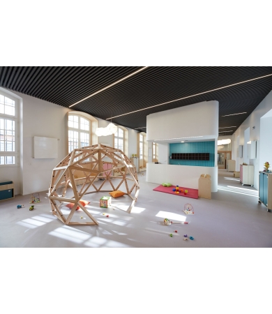 Piekaramie griesti HUNTER DOUGLAS HEARTFELT LINEAR 7594 Black