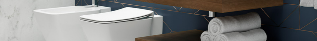 Tualetes&#x20;podi&#x20;un&#x20;piederumi